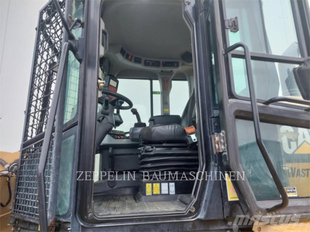 CAT 938M Naudoti ratiniai krautuvai