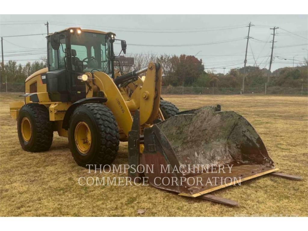 CAT 938M Naudoti ratiniai krautuvai