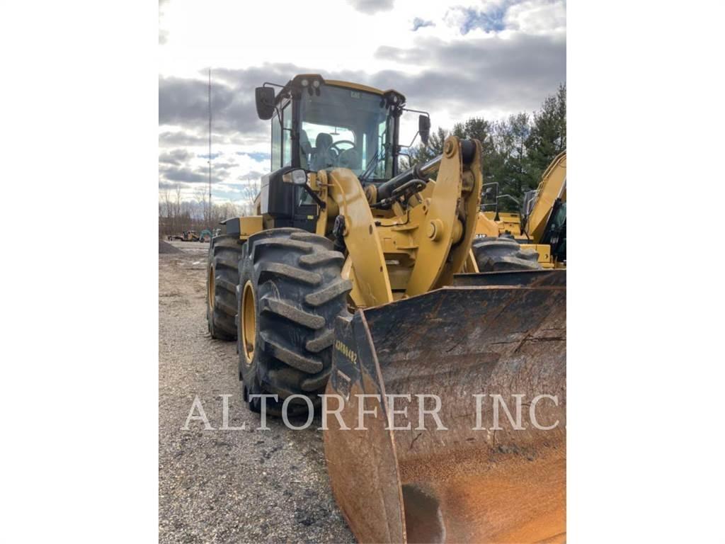 CAT 938M Naudoti ratiniai krautuvai