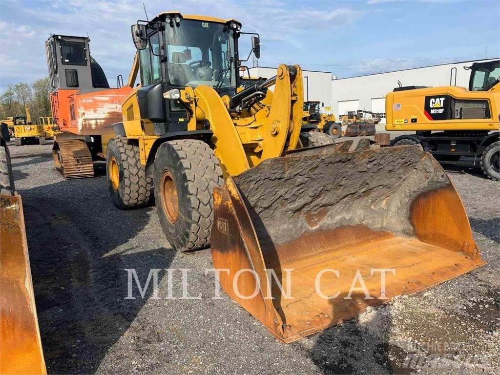 CAT 938M 2V Naudoti ratiniai krautuvai