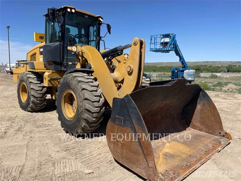 CAT 938M FC Naudoti ratiniai krautuvai