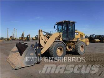 CAT 938M FC Naudoti ratiniai krautuvai
