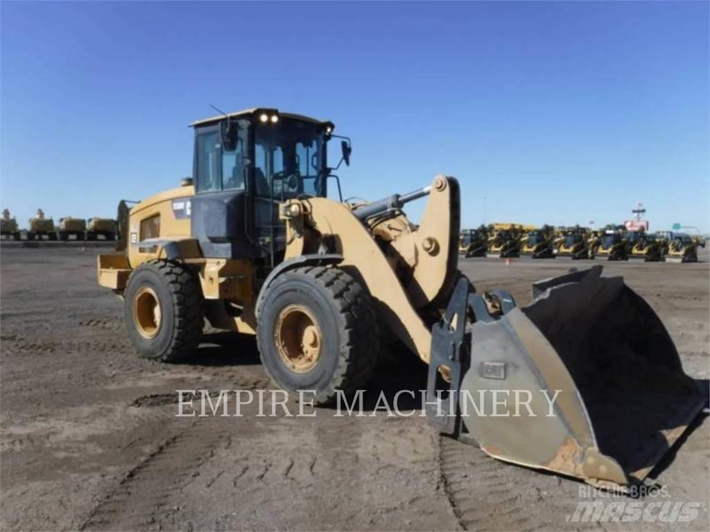 CAT 938M FC Naudoti ratiniai krautuvai