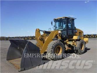 CAT 938M FC Naudoti ratiniai krautuvai