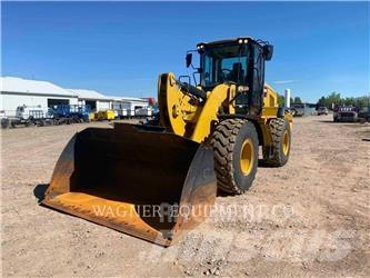 CAT 938M FC Naudoti ratiniai krautuvai
