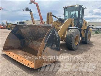 CAT 938M HL Naudoti ratiniai krautuvai