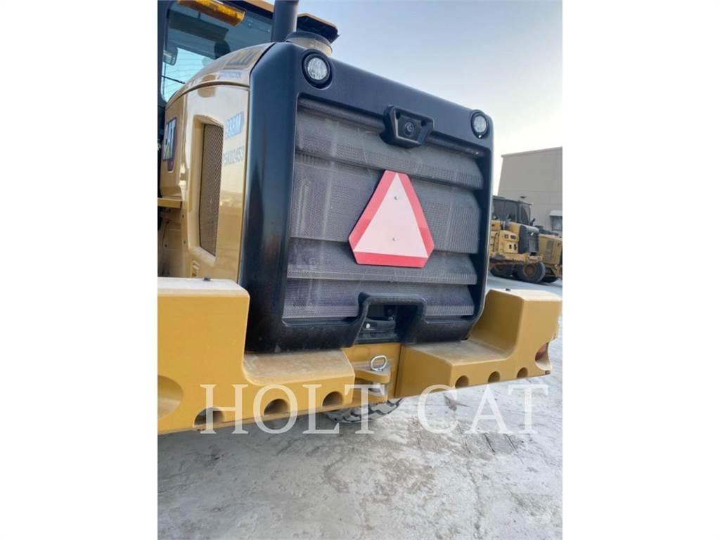CAT 938M QC Naudoti ratiniai krautuvai