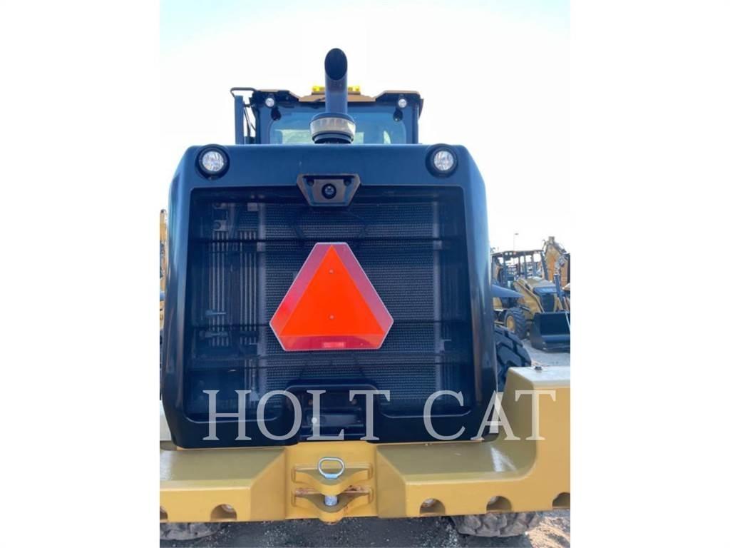 CAT 938M QC Naudoti ratiniai krautuvai