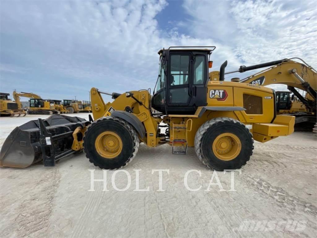 CAT 938M QC Naudoti ratiniai krautuvai