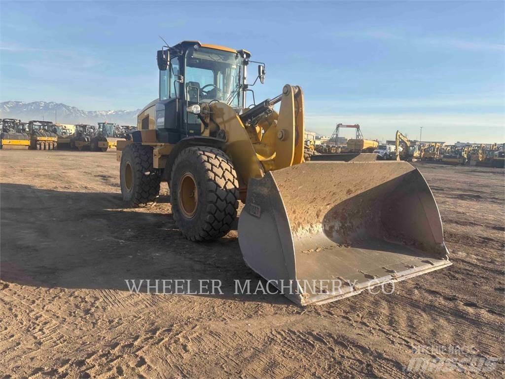 CAT 938M QC Naudoti ratiniai krautuvai
