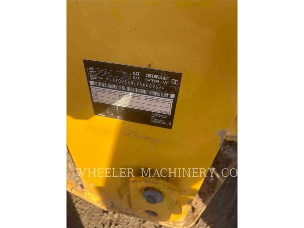 CAT 938M QC Naudoti ratiniai krautuvai