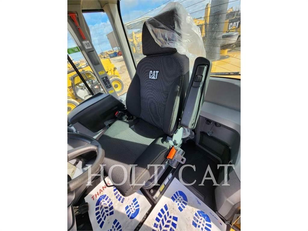 CAT 938M QC Naudoti ratiniai krautuvai