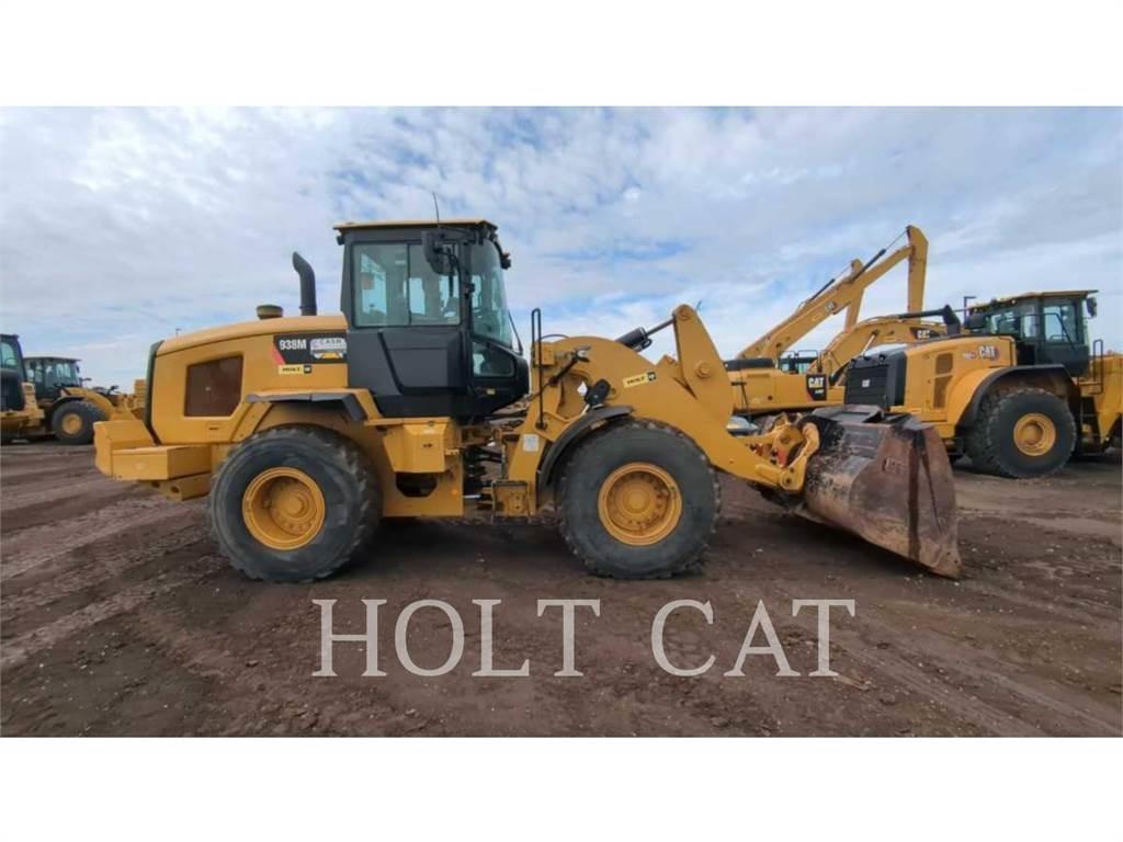 CAT 938M QC Naudoti ratiniai krautuvai