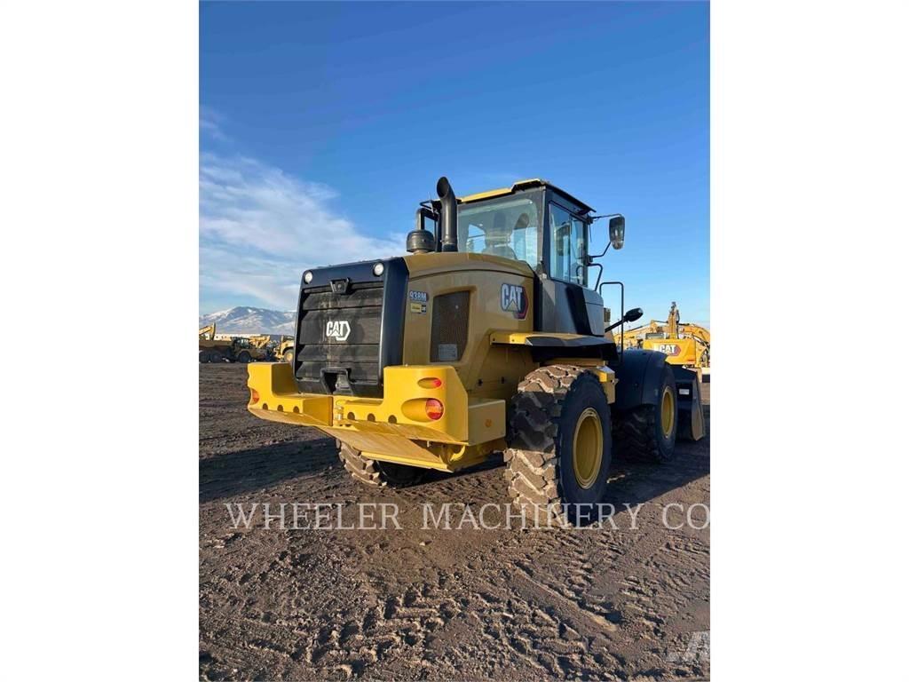 CAT 938M QC Naudoti ratiniai krautuvai