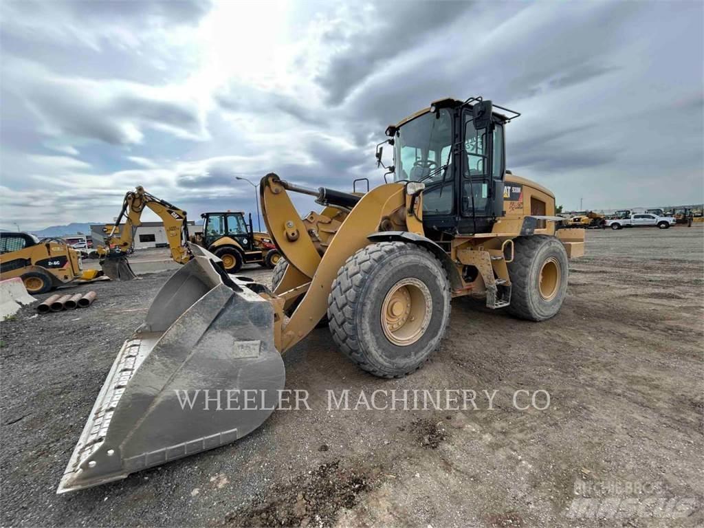 CAT 938M QC Naudoti ratiniai krautuvai