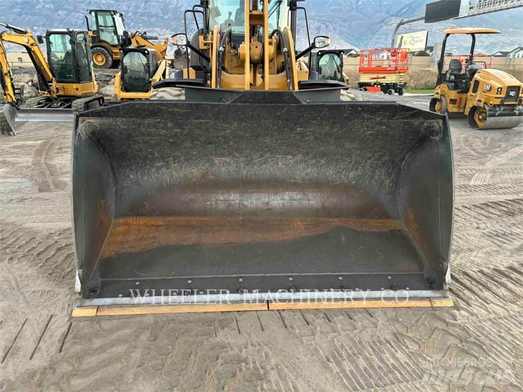 CAT 938M QC 3V Naudoti ratiniai krautuvai
