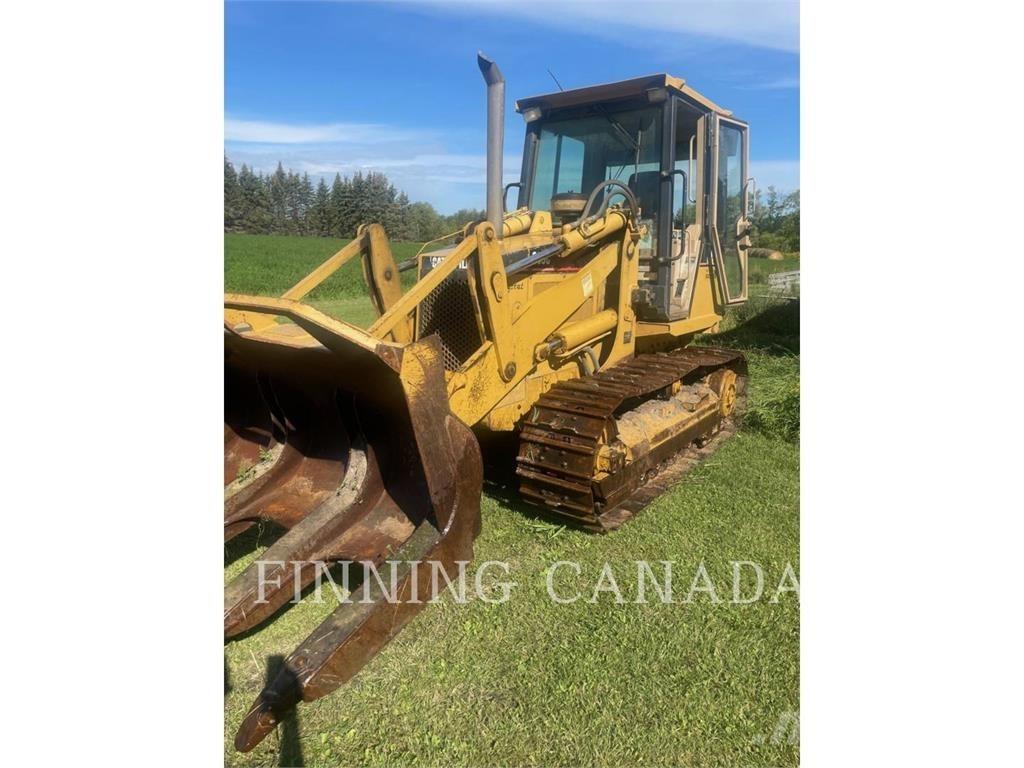 CAT 939C Naudoti ratiniai krautuvai