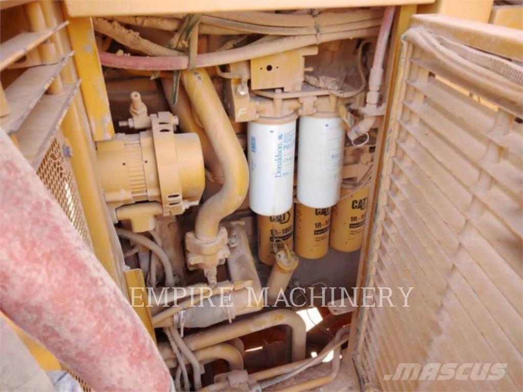 CAT 944F Naudoti ratiniai krautuvai