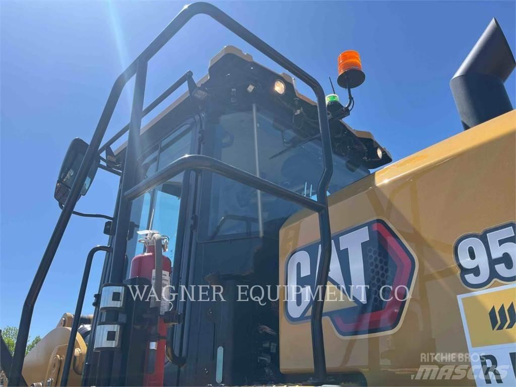 CAT 950 Naudoti ratiniai krautuvai