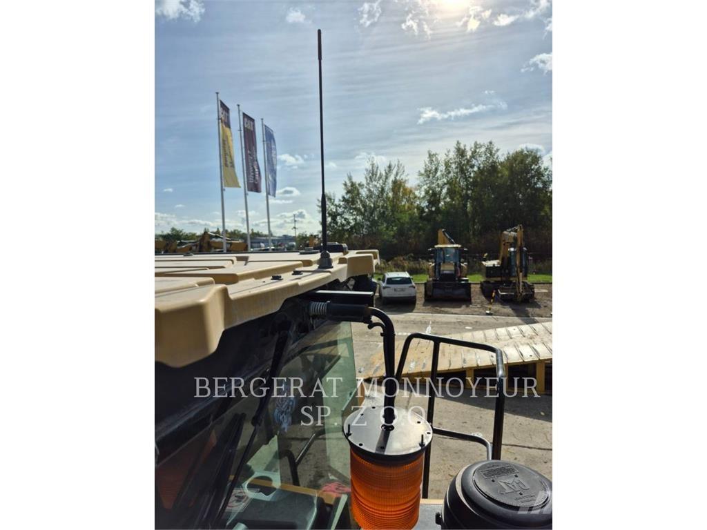 CAT 950 Naudoti ratiniai krautuvai