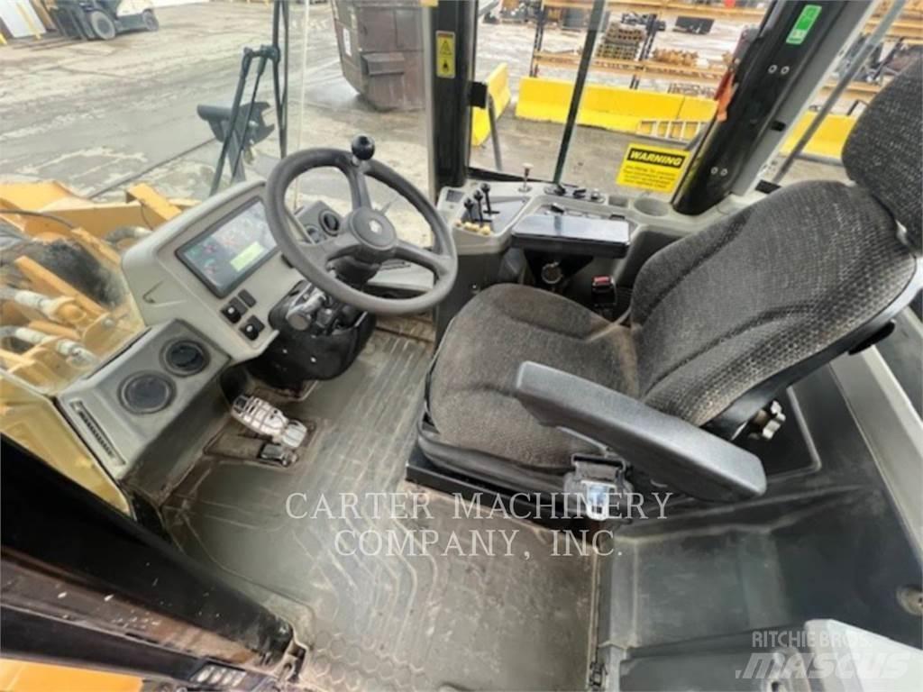 CAT 950 GC Naudoti ratiniai krautuvai