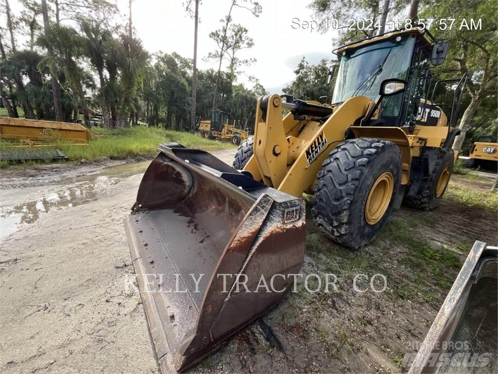 CAT 950 M Naudoti ratiniai krautuvai