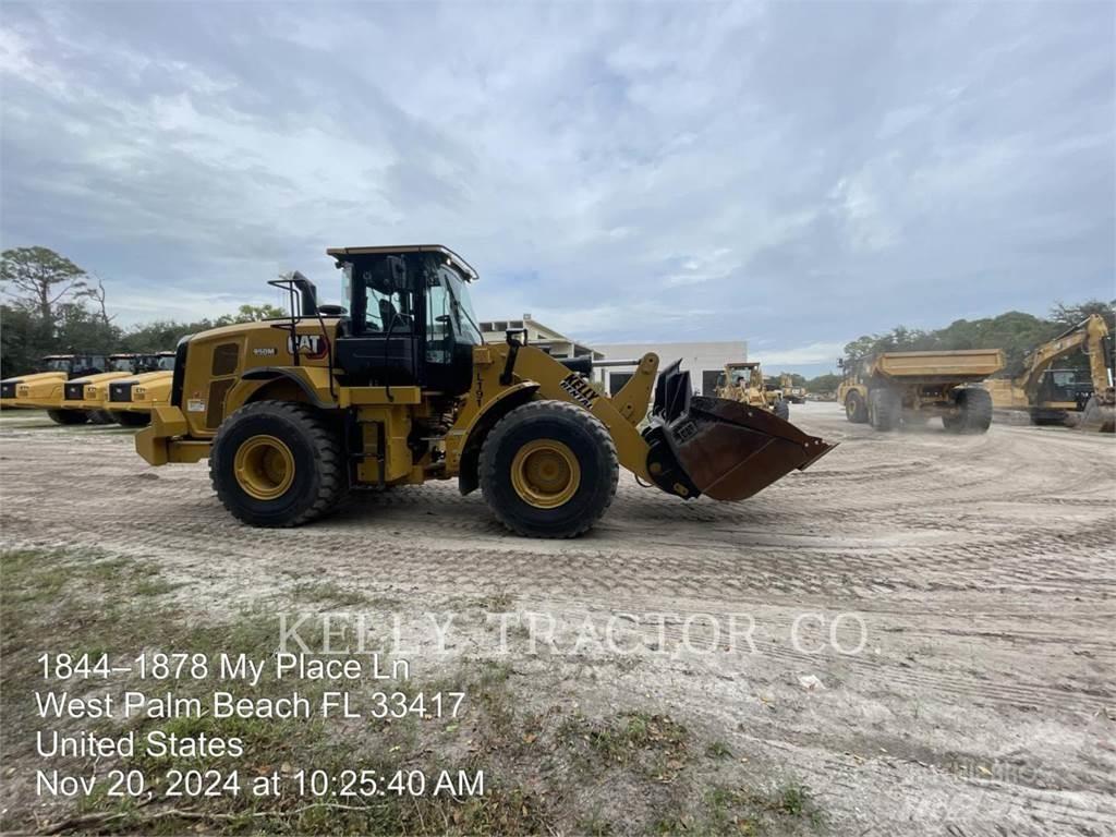CAT 950 M Naudoti ratiniai krautuvai