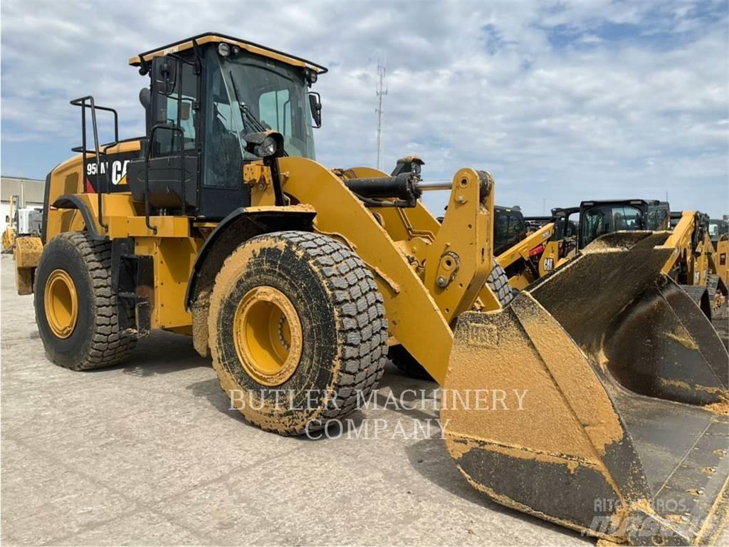 CAT 950 M Naudoti ratiniai krautuvai