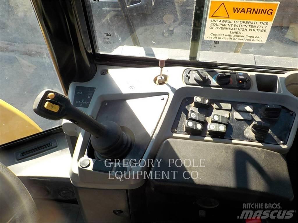 CAT 950GC Naudoti ratiniai krautuvai