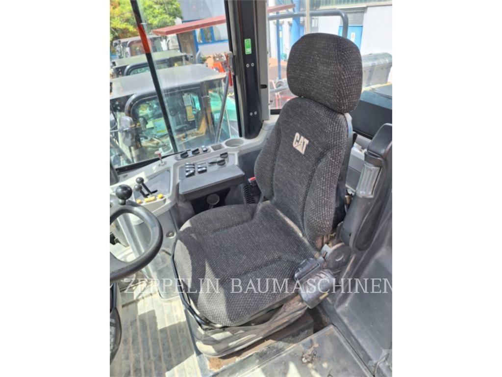 CAT 950GC Naudoti ratiniai krautuvai