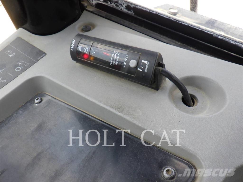 CAT 950GC Naudoti ratiniai krautuvai