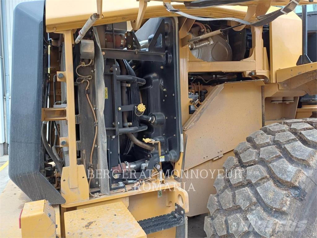 CAT 950GC Naudoti ratiniai krautuvai