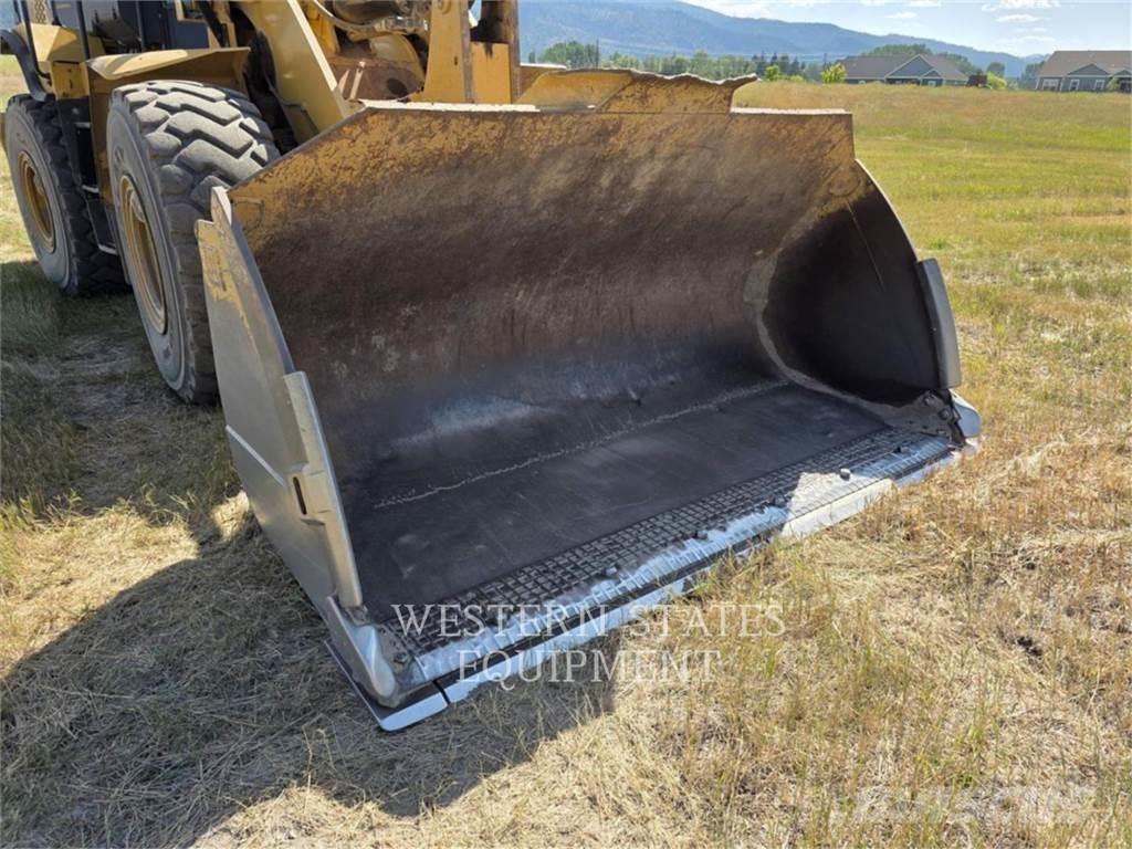 CAT 950K Naudoti ratiniai krautuvai