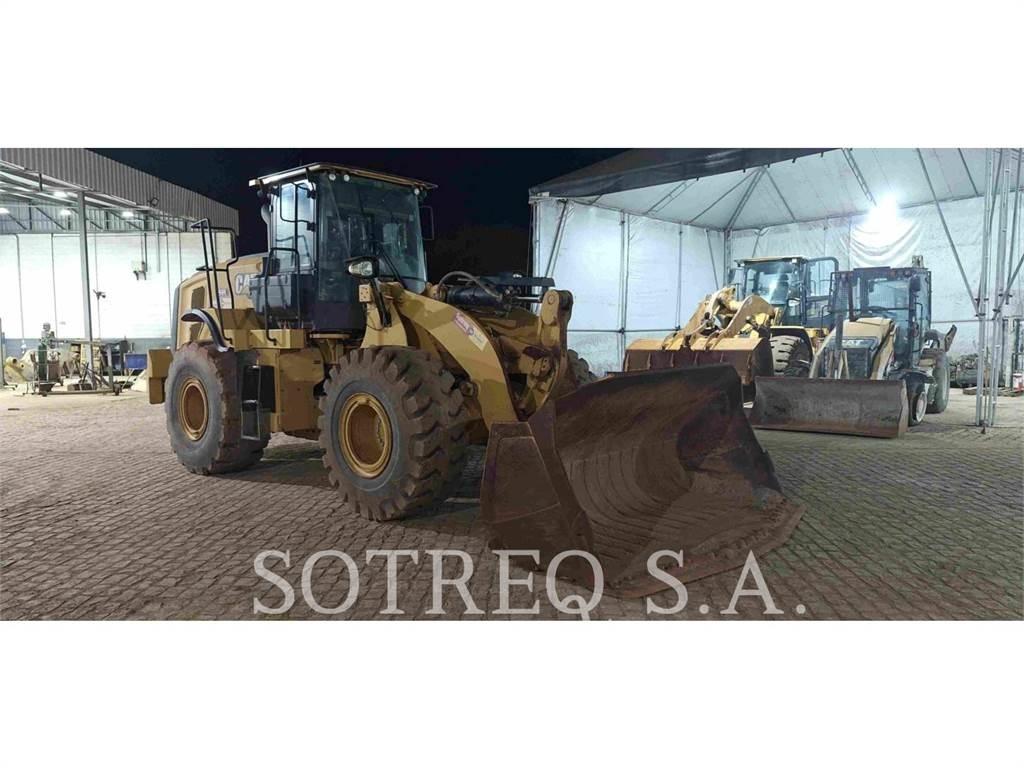 CAT 950L Naudoti ratiniai krautuvai