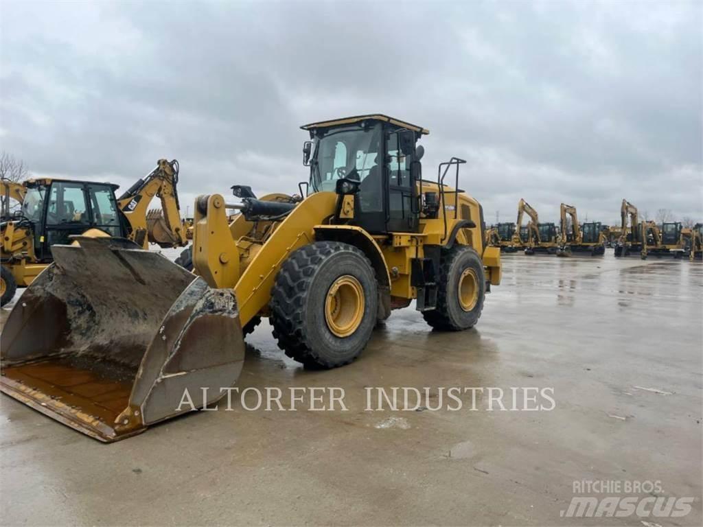 CAT 950M Naudoti ratiniai krautuvai