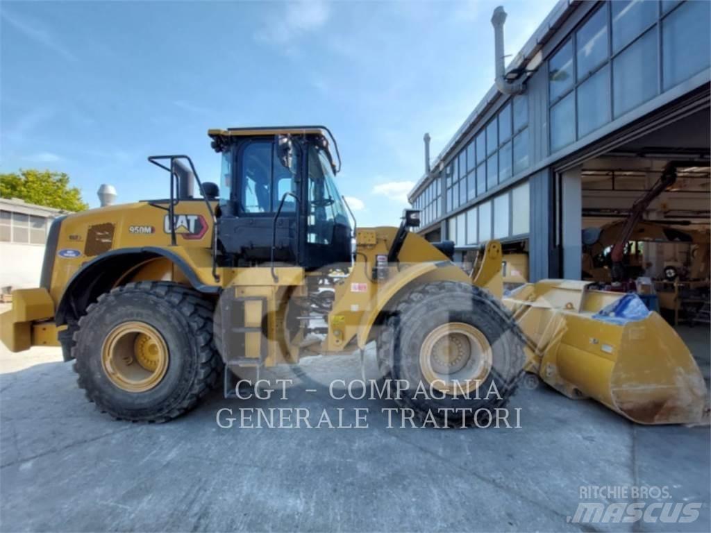 CAT 950M Naudoti ratiniai krautuvai