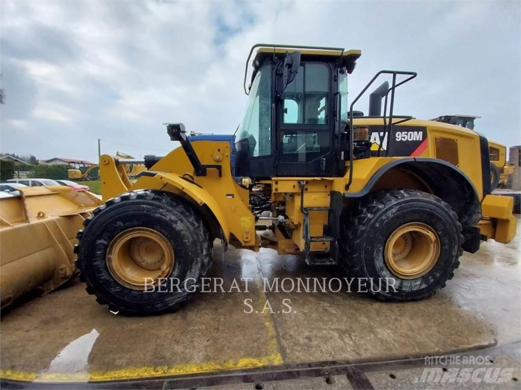 CAT 950M Naudoti ratiniai krautuvai