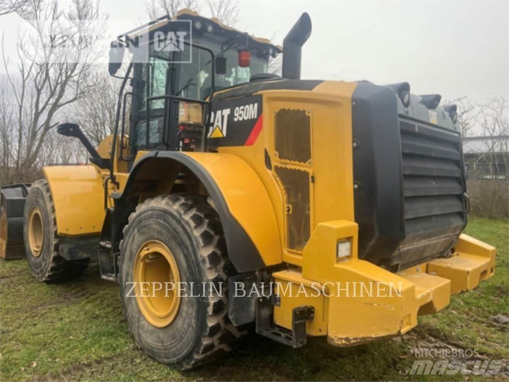 CAT 950M Naudoti ratiniai krautuvai