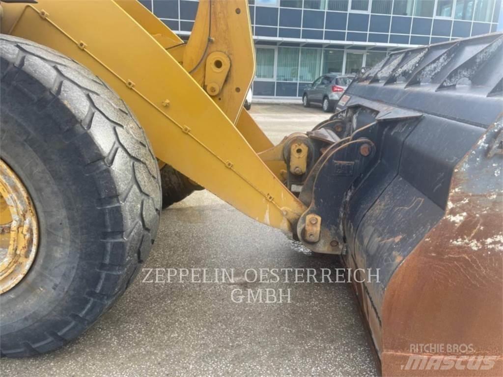 CAT 950M Naudoti ratiniai krautuvai