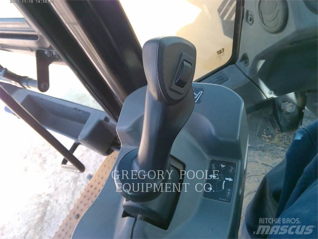 CAT 950M Naudoti ratiniai krautuvai