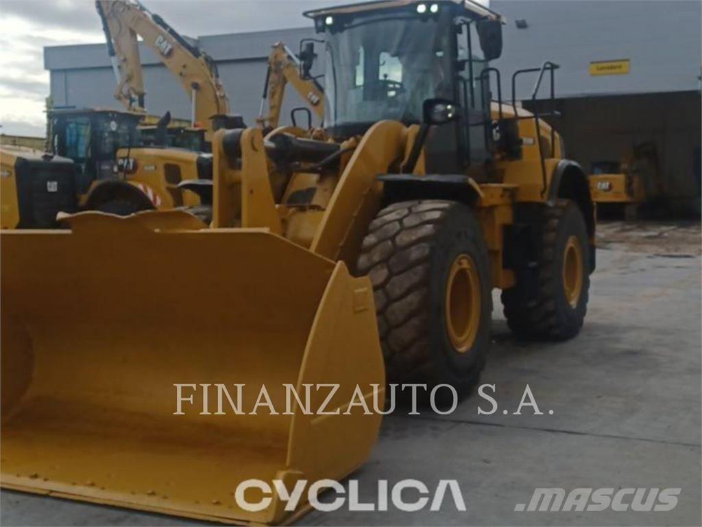 CAT 950M Naudoti ratiniai krautuvai