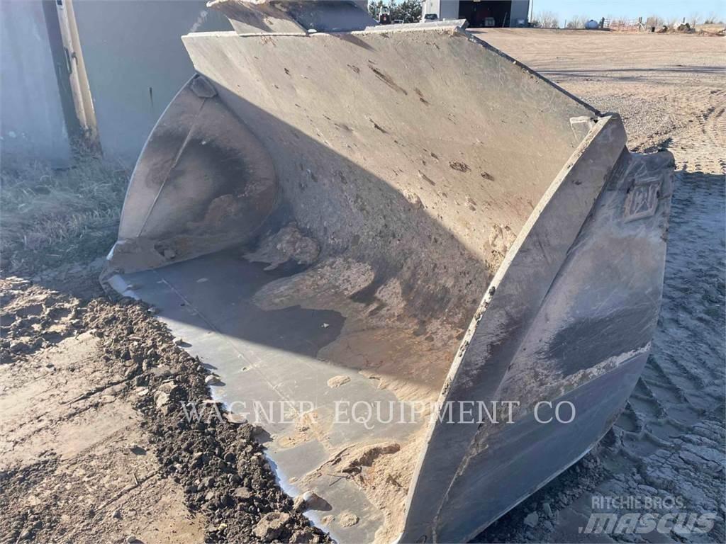 CAT 950M Naudoti ratiniai krautuvai