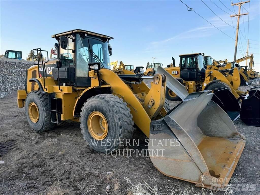 CAT 950M Naudoti ratiniai krautuvai