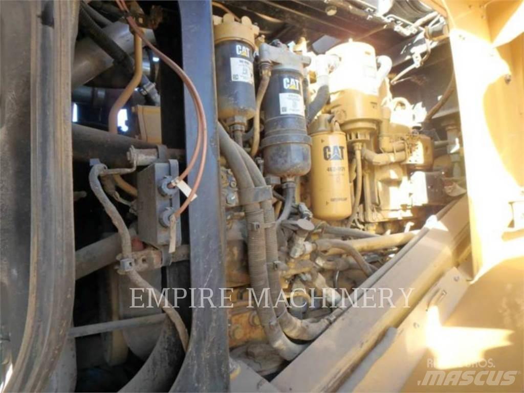 CAT 950M Naudoti ratiniai krautuvai