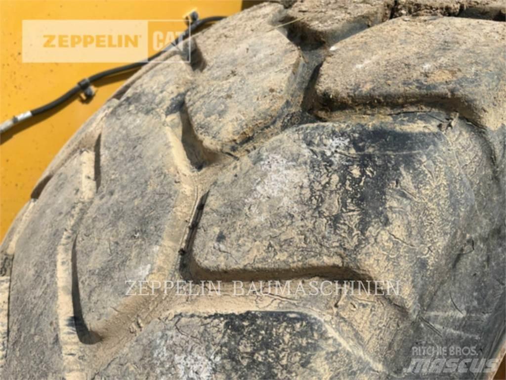 CAT 950M Naudoti ratiniai krautuvai