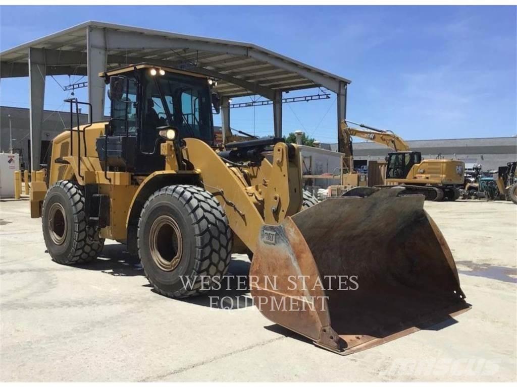CAT 950M Naudoti ratiniai krautuvai