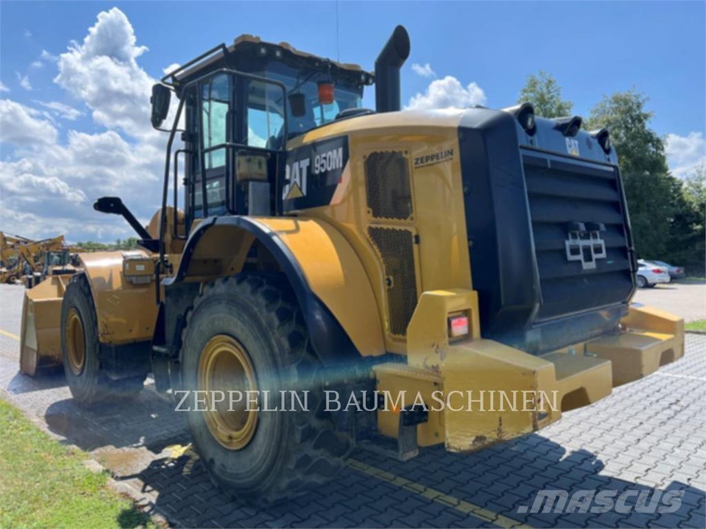 CAT 950M Naudoti ratiniai krautuvai