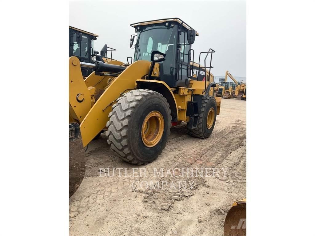 CAT 950M Naudoti ratiniai krautuvai