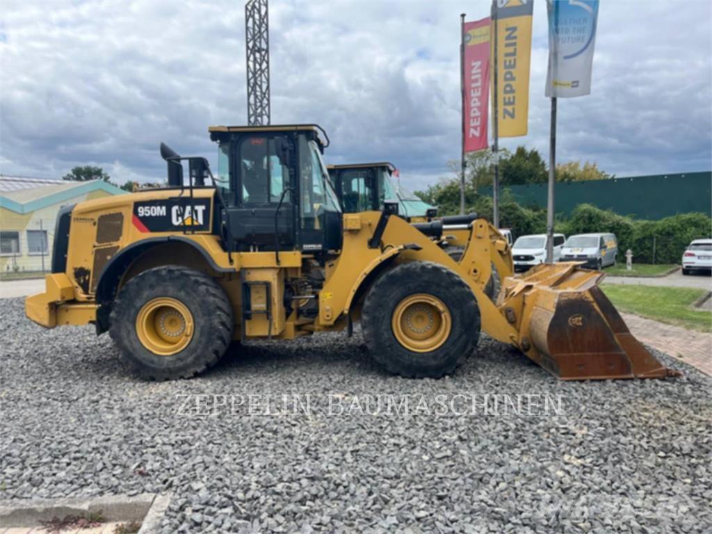 CAT 950M Naudoti ratiniai krautuvai