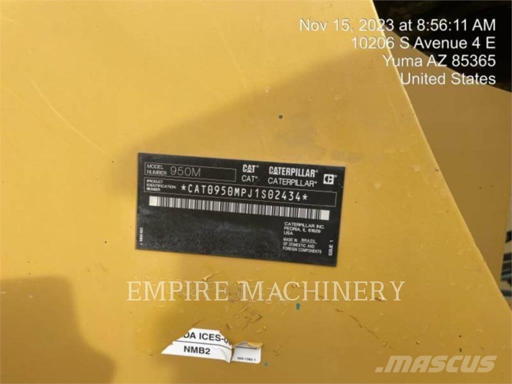 CAT 950M Naudoti ratiniai krautuvai